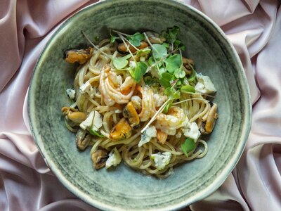 Паста с морепродуктами и голубым сыром