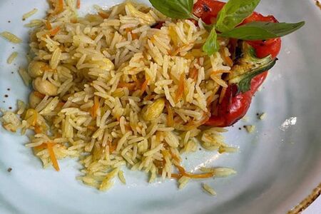 Рис басмати с орехом кешью в перце конфи