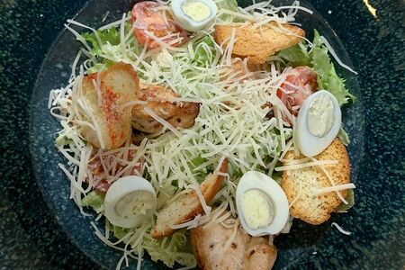 Цезарь с филе цыпленка 