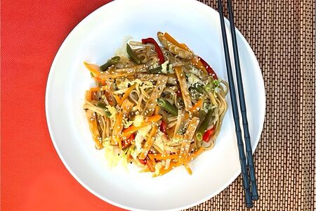 Удон со свининой