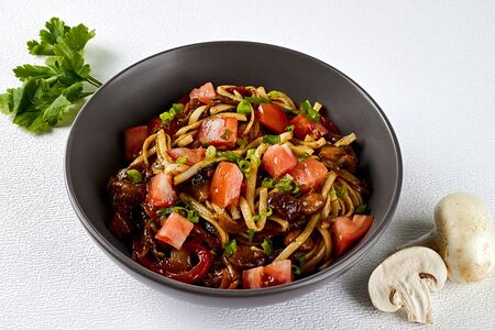 Курица Барбекю с удоном