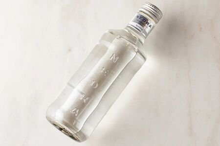 Nedra вода с газом