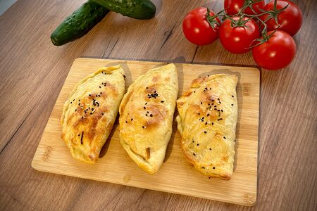 Самса с курицей 