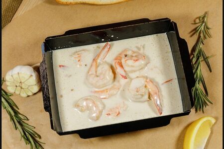 Креветки в сливочно-чесночном соусе