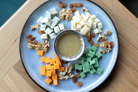 4 сыра с медом 