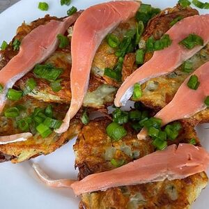 Драники с красной рыбой 