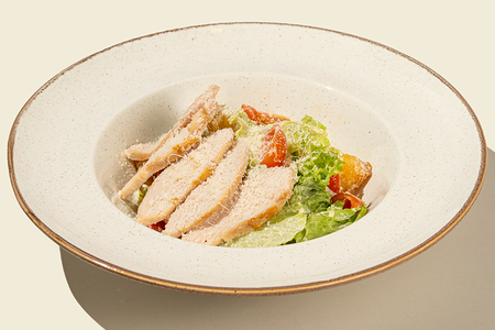 Салат Цезарь с курицей New