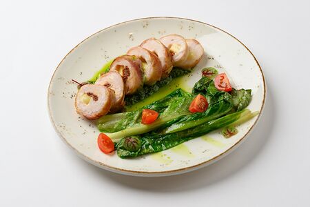 Рулет из куриной грудки