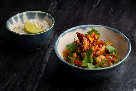 Карри с цыпленком и овощами