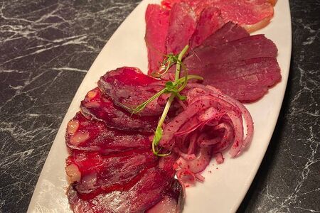 Сыровяленое ассорти