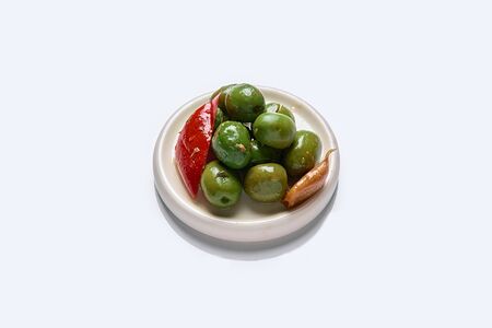 Маринованные оливки