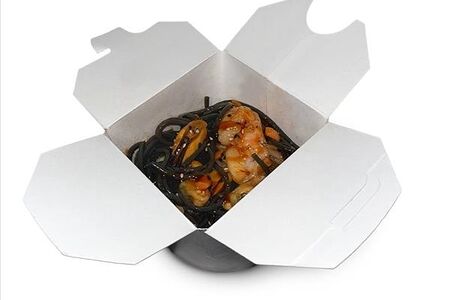 Паста с морепродуктами в терияки-соусе