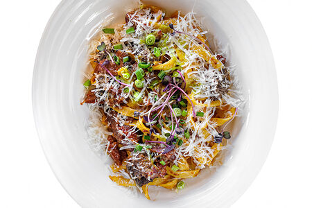 Тальятелле со сморчками и томлеными телячьими щеками