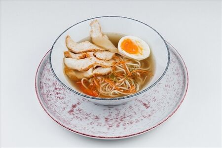 Куриная лапша с яйцом