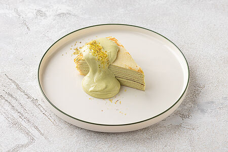 Блинный фисташковый торт