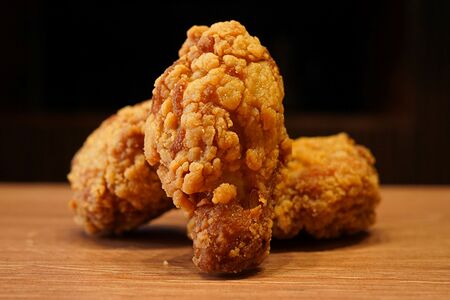 Куриные крылышки 3 штуки