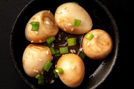 Перепелиные яйца