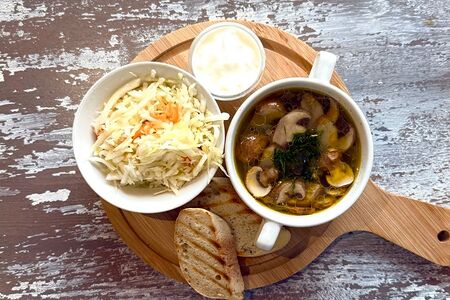 Ланч с грибным