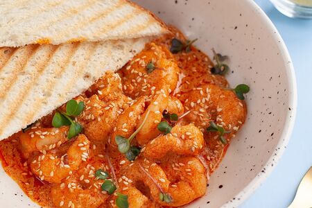 Креветки в соусе том ям