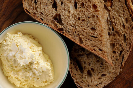 Хлеб с маслом