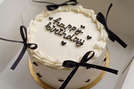 Торт Бенто с ленточками-бантиками