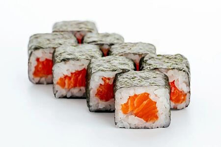 Кидс ролл с лососем