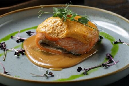 Стейк из форели с соусом Фиш-карамель