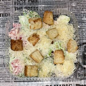 Салат Цезарь с семгой