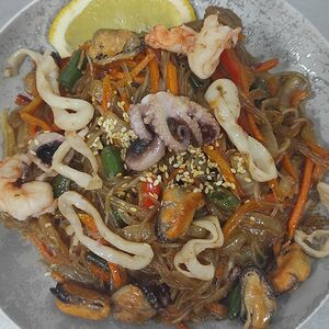 Фунчоза с морепродуктами