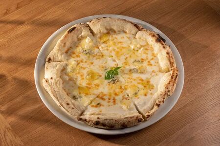 Пицца Четыре сыра