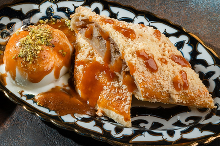 Штрудель с мороженым