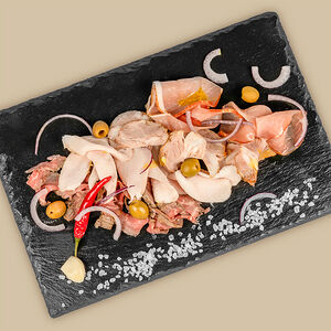 Мясной сет деликатесов