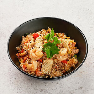 Японский плов с морепродуктами