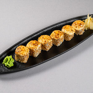 Запеченный ролл с тунцом