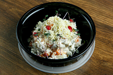 Оливье с бужениной