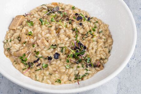 Ризотто с белыми грибами