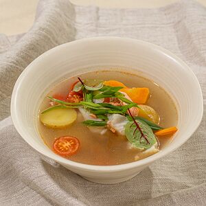 Уха с лососем 