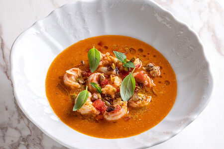 Сицилийский томатный суп с креветками