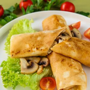 Блины с курицей и грибами