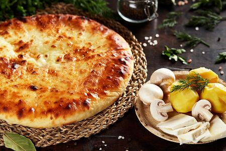 Хачапури с картофелем и грибами