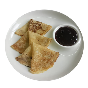 Блинчики с вареньем (черная смородина)