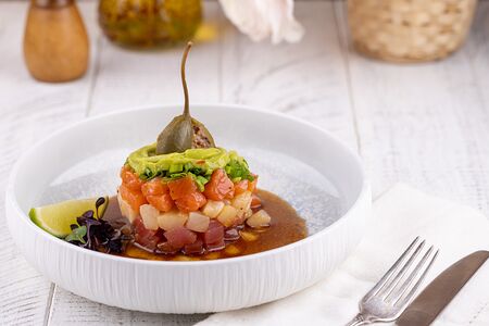 Тартар из морского ассорти