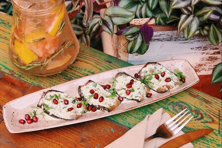 Баклажаны рулетики