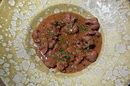 Почки по-бургундски