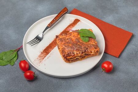 Лазанья с говядиной