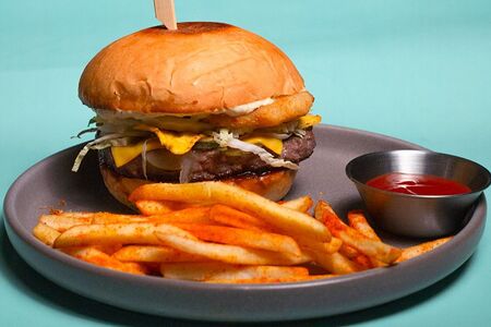 Бургер  с говядиной Co.mein Boss