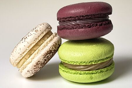 Макаронс ваниль- карамель