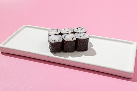 Ролл креветка