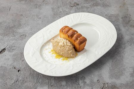 Паштет из печени трески с мини бриошью