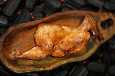 Полутушка курицы с лучком